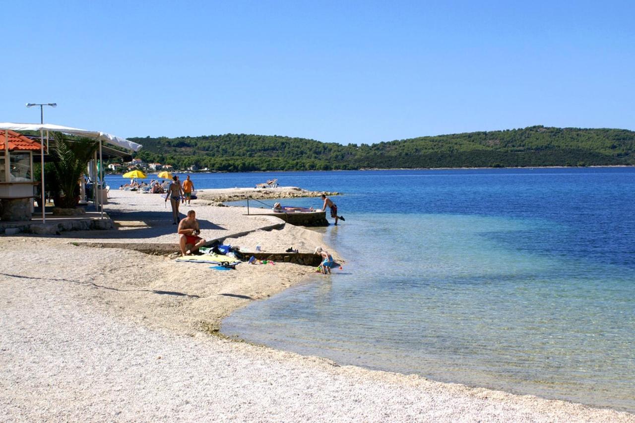 Apartments By The Sea Trogir - 11895 מראה חיצוני תמונה